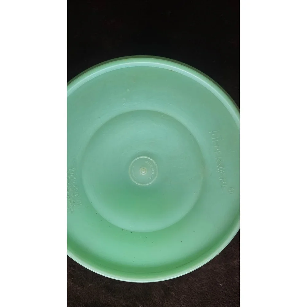 Vintage Tupperware Crisp-It Lettuce Keeper Green Jadeite 3 Piece Set 670-4